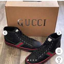 Gucci Size 10