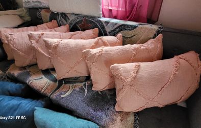 Various Colors & Size Large & Lumbar Pillows