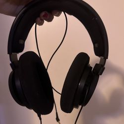 Phillips SHP9500 Wired Headphones 