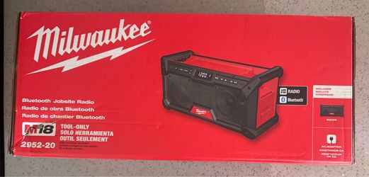 Milwaukee Bluetooth Jobsite Radio