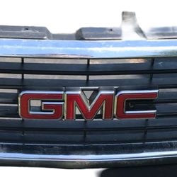 99-06 GMC Yukon/99-02 GMC Sierra Grille