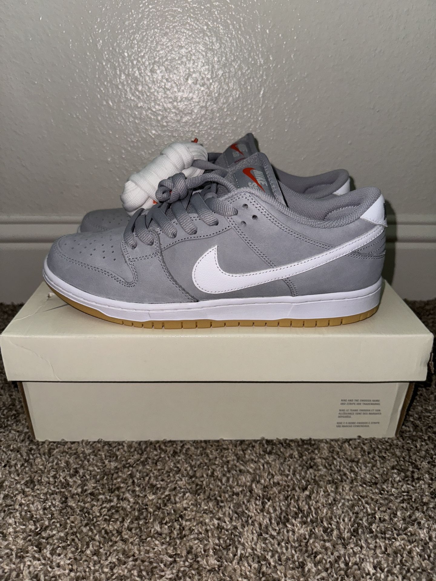 Nike Sb dunk Wolf grey Gum Size - Main Image