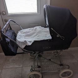 Arrué/Pili Carrera Pram Stroller from Spain