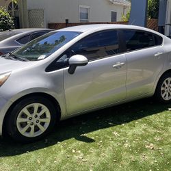 2014 KIA Rio