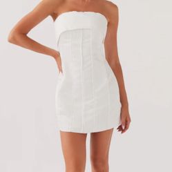 White Tube Dress With Pearls 