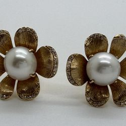 14K EFFY Diamond and pearl earrings 