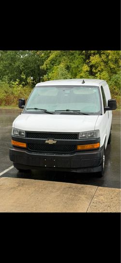 2018 Chevrolet Express 2500