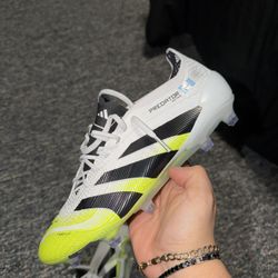 Adidas Predator Elite FG Size 9.5