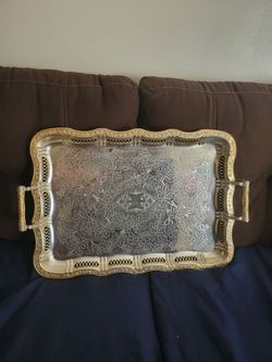 Serving tray