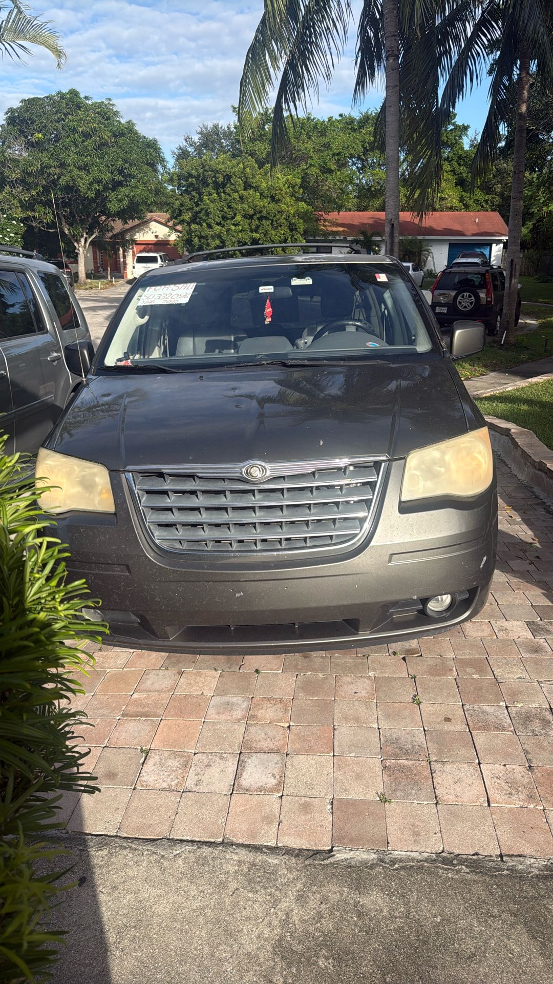 2010 Chrysler Town & Country