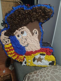 Woody Toy Story Piñata
