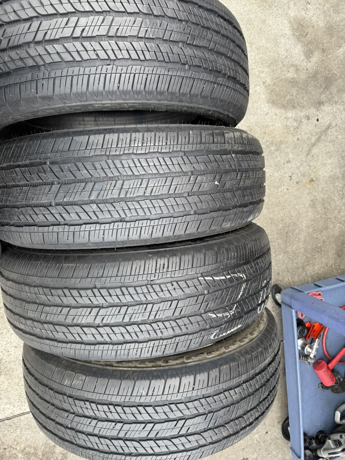 Set of Four 265-60-20 Bridgestone Dueler H/t