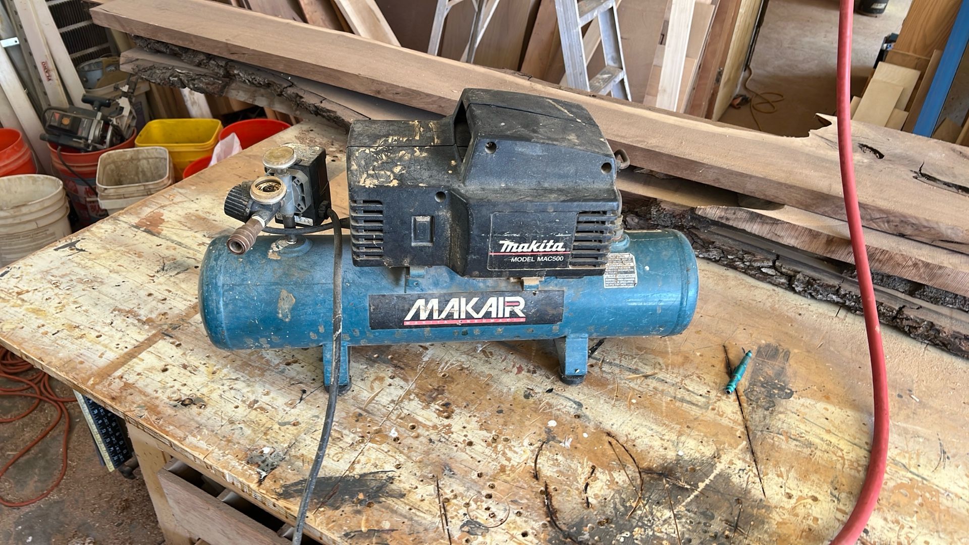makita air compressor