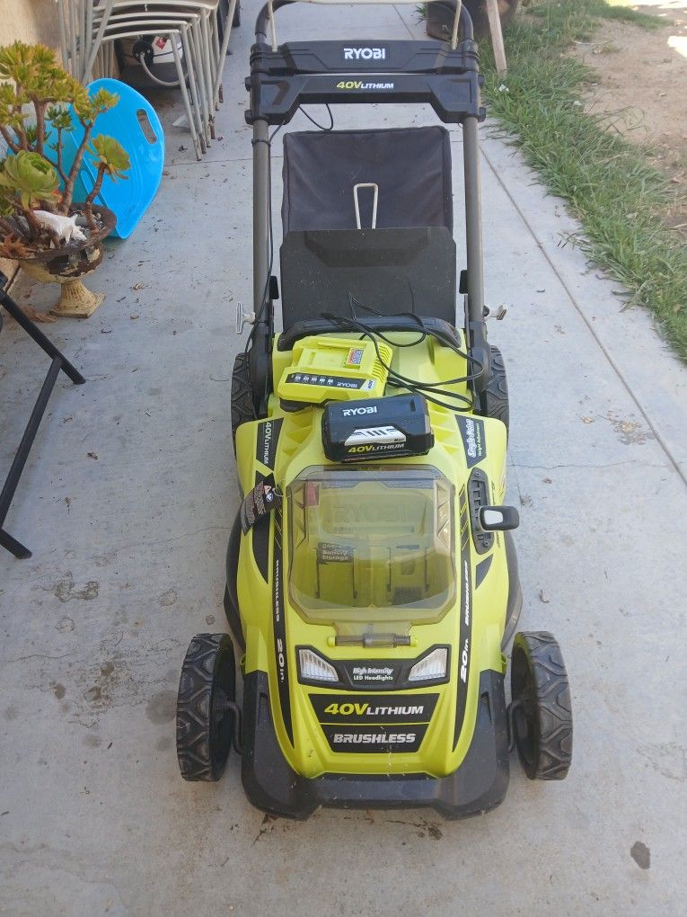 LASMOWER RYOBI. LA BATERIA NO SIRVE. BARATO