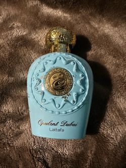 Lattafa Opulent Dubai EDP