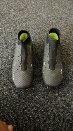 Nike Academy Size 9.5