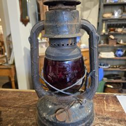 Antique Dietz Little Wizard Lantern 