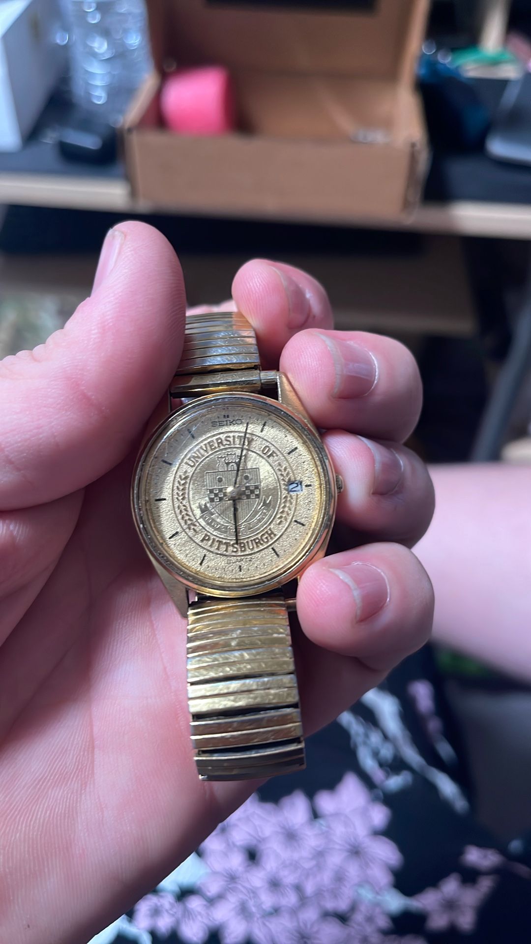 Seiko Quartz University Of Pittsburgh 10$ Needs Battery