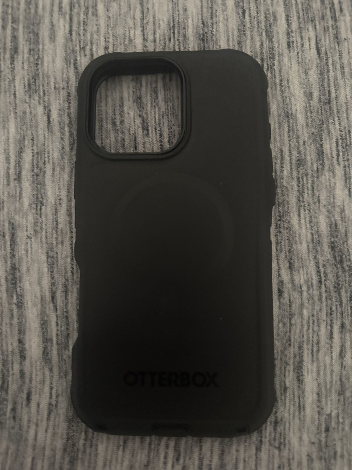 Otterbox Defender Series iPhone 16 Pro Max Case