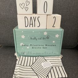 New Wooden Blocks for Baby Boy & Girl - Gender Neutral Daily, Weekly & Monthly for Baby Pictures