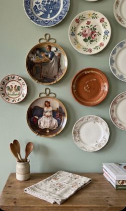 Vintage plates