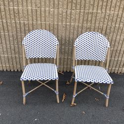BETTER HOMES AND GARDES CHAIR 2 PIECE