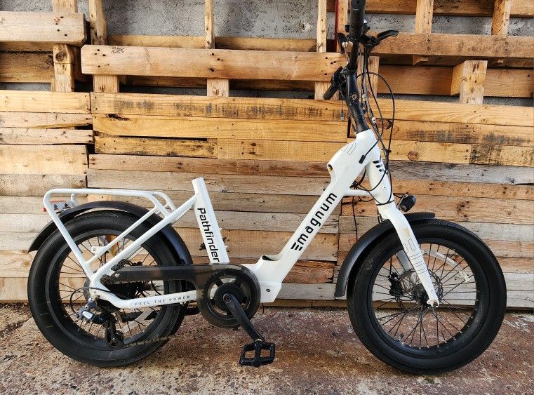 Magnum Pathfinder 500 - Ebike (For PARTS)