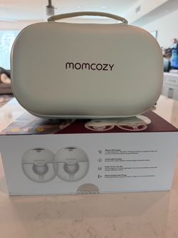 momcozy M5 handsfree breast pump set