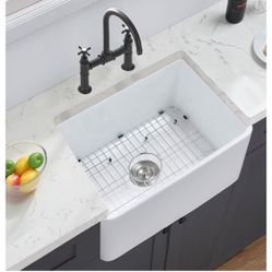 24 X 18 Fireclay Farmhouse Sink, Apron-front 