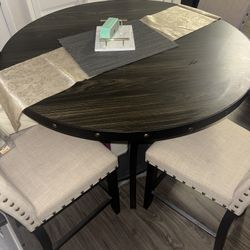 Dinner Table 