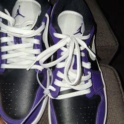 Nike Air Jordans Low Corurt