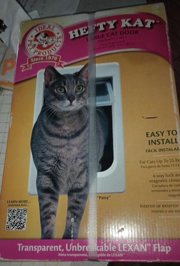 Large Cat Door...Hefty Kat...New