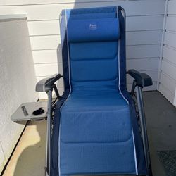 Zero gravity Lounge Chair 