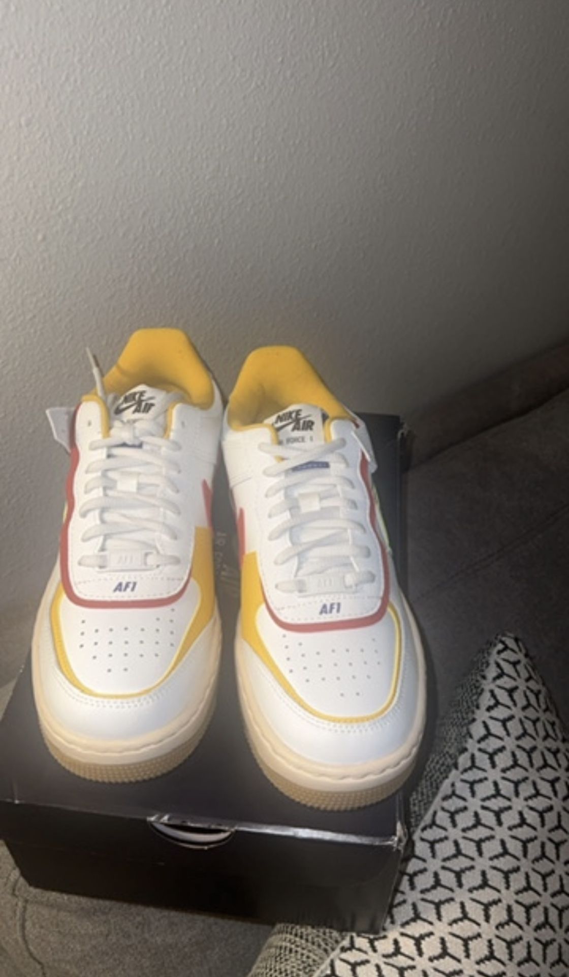 Women’s Air Force’s Size 7 brand New