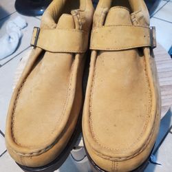 Lugz Slip On Boots Sz14