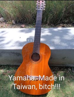 Yamaha CG-101 Classical Guitar