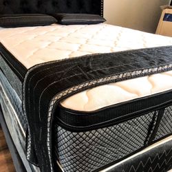 BRAND NEW QUEEN/KING 13” PILLOW TOP MATTRESS (FREE DELIVERY)