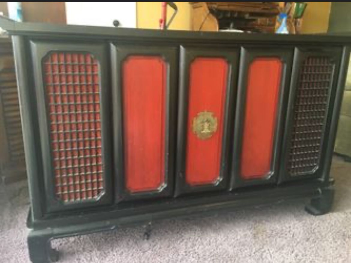 FREE Vintage Oriental TV /Storage Cabinet