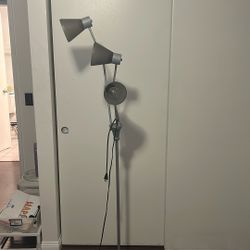 3 Light Floor Lamp