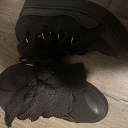 Size 40 LANVIN CURBS