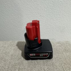 Milwaukee M12 4.0