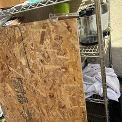 Plywood 