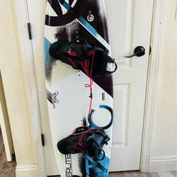 HYPERLITE WAKEBOARD 135cm