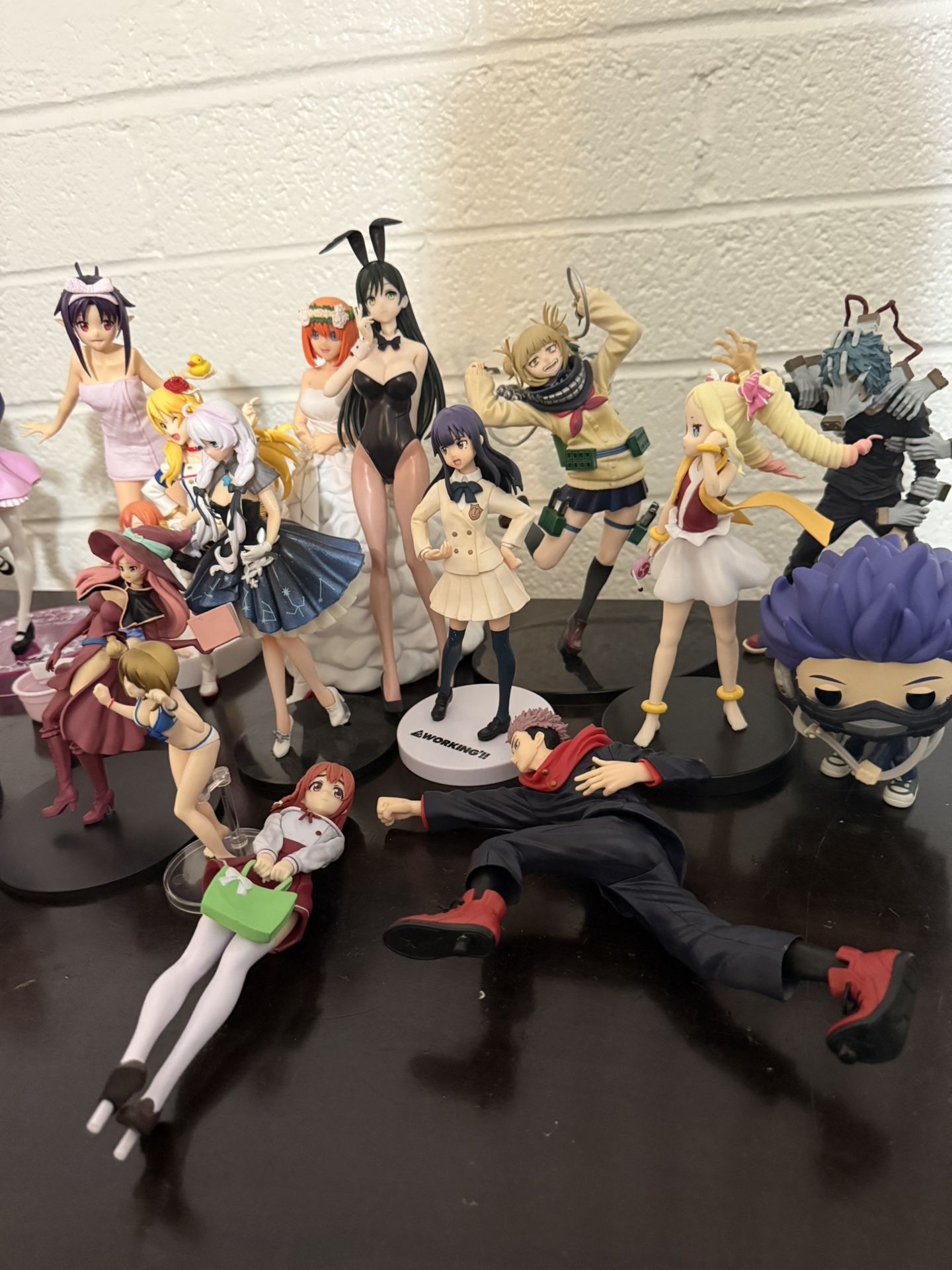 53 Anime Figures lot