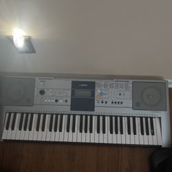 Yamaha Piano