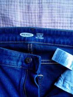 Old Navy Rockstar women's jeans size 8