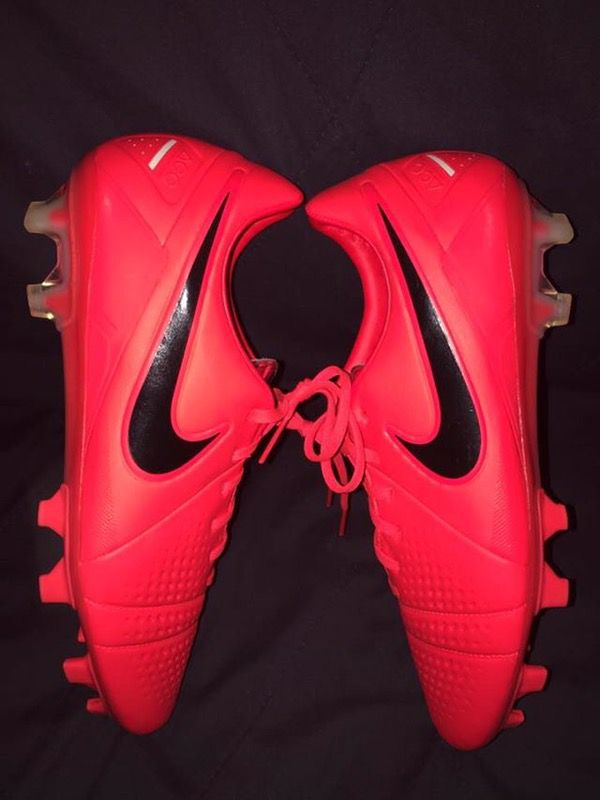 Nike Ctr360 Maestri iii Fg - Size for Sale Alvin, TX - OfferUp