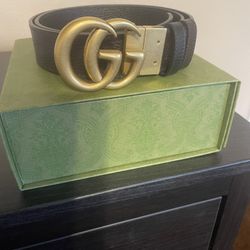 Gucci belt 