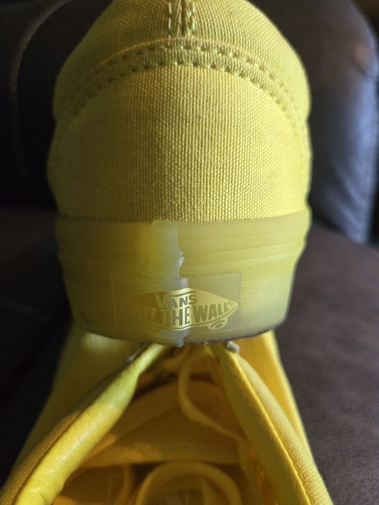 VANS SHOES