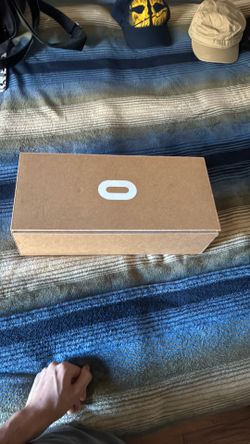 Oculus quest 2 for sale